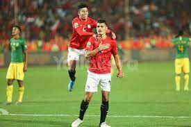 وضح عبد الرحمن إسماعيل وكيل محمد مجدي أفشة لاعب الأهلي أن موكله يرغب في خوض مواجهة الترجي في نصف نهائي دوري أبطال إفريقيا مشيرا إلى حقيقة العروض المقدمة لديه. ÙˆÙƒÙŠÙ„ Ø¹Ø¨Ø¯ Ø§Ù„Ø±Ø­Ù…Ù† Ù…Ø¬Ø¯ÙŠ ÙŠÙˆØ¶Ø­ Ù„ÙŠÙ„Ø§ ÙƒÙˆØ±Ø© ÙƒÙˆØ§Ù„ÙŠØ³ Ø¹Ø±Ø¶ Ø£ÙŠØ§ÙƒØ³ Ø§ ÙŠÙ„Ø§ÙƒÙˆØ±Ø©