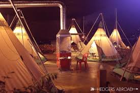Strange And Unique Things To Do In Seoul Hedgers Abroad Korea Travel Unique Hotels Seoul