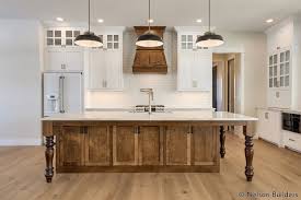 That said more and more kitchens do have cabinets that extend to the ceiling even with 9 or 10 foot ceilings. The 10 Foot Ceilings In This Farmhouse Kitchen Are Balanced Out With Full Height Cabinetry And 8 Foo Farmhouse Kitchen Design Kitchen Built Ins Kitchen Ceiling