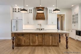 For kitchens with ceilings from 11 to 13 feet, one of the most popular solutions is to add a small cabinet on top of the upper cabinet. Pin On Wagon Trail Custom