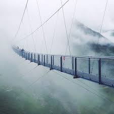 Would You Walk On This Bridge Stubnerkogel Bad Gastein Austria Photo By Nicolemschurz Via Visitbadgastein Munichandthemountains More U Reiseziele