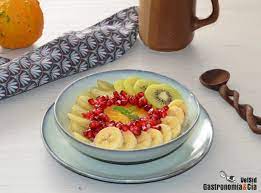 Desayuno De Avena Con Frutas De Otono Una Receta Facil Deliciosa Y Reconfortante Gastronomia Cia