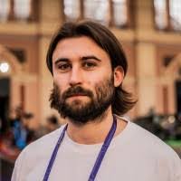 Steven Bowyer's Instagram, Twitter & Facebook