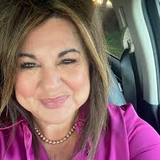 It's very exciting that the new Brookshires Fresh grocery store is opening  tomorrow, November 12th. After visiting the store today, I was amazed by  the exceptional quality of the products they offer.