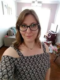 I don't care if you were here first I'm not moving 😅 (Longtailed Tit) 🥰