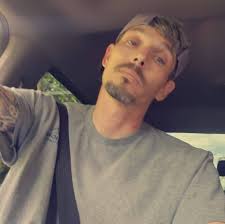 Who can do tile work for a shower surround in Belmont, North Carolina?