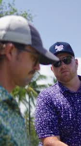 A quick 3-hole scramble where half the players are missing their clubs 👀