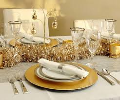 Christmas Table Ideas Decorating With Silver And Gold Christmas Table Centerpieces Christmas Dinner Table Holiday Table Decorations