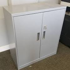 Alibaba.com offers 810 steelcase storage cabinets products. Steelcase Model 730561 Metal Storage Cabinet With Key West Bottoms Office Moving Auction Equip Bid
