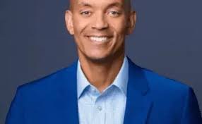 Lester Holt Bio, Age, Height, Wife, Sons, NBC, Salary, Net worth, Twitter