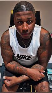 I'm 6 foot lol from Fort Worth Texas