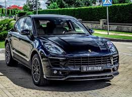 Custom Carbon Fiber Accents By Lartedesign For The Porsche Macan S Porsche Macan S Porsche Automobile