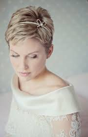 Though you may not have a lot of hair to style on your wedding day, your wedding day can still have a lot of style. 40 Best Short Wedding Hairstyles That Make You Say Wow Short Wedding Hair Elegant Wedding Hair Wedding Hairstyles