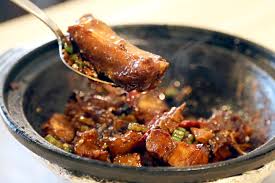 The mention of klang dry bak kut teh brought me back to the time when i was probably 9 or 10 years old. Bkt By Kong Kee Three Styles Of Bak Kut Teh In One Shop Danielfooddiary Com