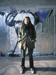 Linda ingrid skugge (born norrman, 9 october 1973 in bromma, stockholm) is a swedish author and journalist (columnist). Linda Skugge Wikipedia