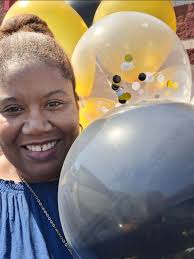 Happy Birthday to US! April Birthday Babies!🌸🌷