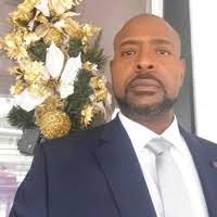 Darrian Davis's Instagram, Twitter & Facebook