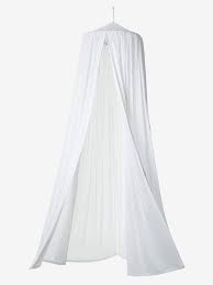 Ce ciel de lit est non seulement un véritable élément de décoration qui viendra embellir la chambre de votre bébé, mais il fait également office d'ombrelle et permettra de. Ciel De Lit Cocoon Blanc Vertbaudet