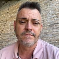 40+ perfiles de «David Ginés»