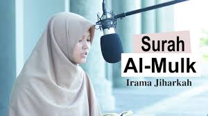 Surah al mulk itu memelihara dan menghindarkan pembacanya dari azab kubur.. Terindah Al Mulk Jiharkah Oleh Yosi Nofita Sari Youtube