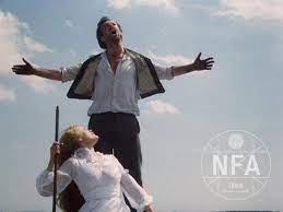 Wo kommt die briefmarke hin postkarte : Cutting It Short 1980 Filmovy Prehled