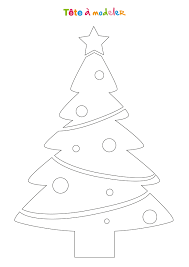 Des décorations de sapins de noel avec des fleurs. Pochoir Sapin De Noel 2l A Imprimer Tete A Modeler