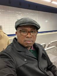 INCASE YOU DIDN'T KNOW Odopetu Falade of blessed and glorious memory was  the only Odopetu in Akure history who served as Odopetu with FIVE different  reigned Dejis. Late Crowned Senior High Chief