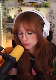 Patty alucinando que la demandan xd #pattymeza #pattymezam #patty  #pattymezaclips #lastransnochando #crystalmolly