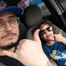 Mariah Mello (mariahmello9@)