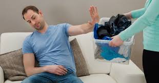 Gila lu don, masa lu mau kasih bini lu main sama gue?? tanya saya. Sebagai Persediaan Bakal Bakal Isteri Kalau Suami Dera Mental Isteri Boleh Tuntut Fasakh