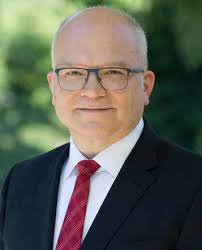 Von der ZWECKGEMEINSCHAFT zum WEINSCHATZKELLER