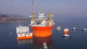 Universal hugest supersize lift boat: Dockwise Vanguard Transport Gigantic Goliat Fpso Youtube