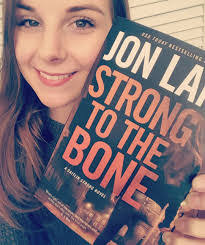 Caitlin Strong's Instagram, Twitter & Facebook