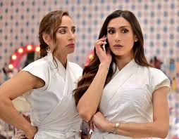 Pero desde el 6 de abril, isabella santiago es la protagonista de lala's spa, la nueva telenovela de rcn, una comedia que irá a las 10 p. Marino On Twitter Aaah Lalasspa Esta Muy Buena Extranaba Ese Sentimiento De Angustia Y Ansiedad Por Ver Un Nuevo Capitulo De Una Novela Porque La Historia Esta De Ataque
