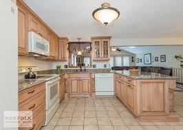 maple kitchen cabinets