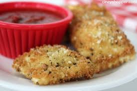 These are absolutely perfect for game day, parties, or even the family dinner table. Copycat Olive Garden Toasted Ravioli Recipe Cincyshopper