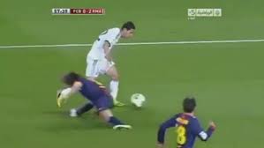 Di maria vs puyol best humiliation! Di Maria Humilie Puyol Home 7sur7 Be