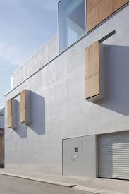 A Minimal Block House By Moramarco Ventrella Ignant Minimalist Architecture Interior Architecture Design Concrete Architecture