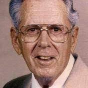 Maurice Hamlett's Instagram, Twitter & Facebook