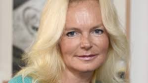 Lucinda riley, global no.1 bestselling author, known especially for the international phenomenon of the seven sisters series, has died, it was announced today. After Many Years Of Cancer Bestselling Author Lucinda Riley Is Dead