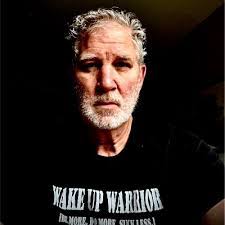 Walt Lyman's Instagram, Twitter & Facebook