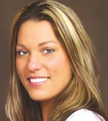 Maura Dawson's Instagram, Twitter & Facebook