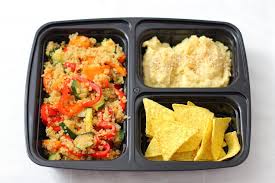 Dovete solo curiosare e scegliere la vostra preferita! Per Quest Ultima Idea Ho Preparato La Quinoa Con Verdure La Crema Di Ceci E Ho Accompagnato Il Tutto Con Dei Nachos Golosi Ricette Idee Pranzo Sano Cibo