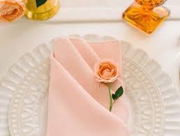 1001 Idees Creatives De Pliage De Serviette Pour Mariage Pliage Serviette Pliage Pliage Serviette Tissu