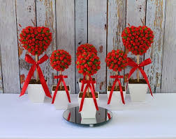 Kit Arranjos De Flores Enfeite De Mesa Decoracao Noivado No Elo7 Bebeca Artesanato C728c6 Velas aromáticas são suaves e deixam o salão de festas bastante. kit arranjos de flores enfeite de mesa
