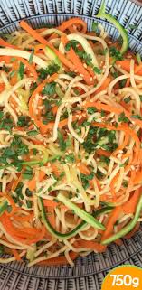 Recette Nouilles Sautees Faciles Aux Carottes Courgettes Et Sauce Soja 750g Recette Nouilles Sautees Recette Nouilles Sautees Recette Asiatique