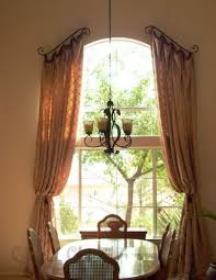 They are custom crafted to fit your windows size and shape. Pin On Fensterdekorationen