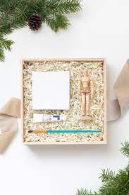 Whether if you're looking for a subscription box gift for the holidays, a birthday, or just to show someone. Relaxing Personalized 20 Gift Box Ideas Ctrl Curate