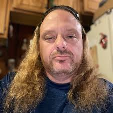 Jarrett Payton을 통해 공유할 슬픈 소식: 사랑하는 시카고 베어, 전 WCW 경쟁자, 프로 축구 명예의 전당 Steve  "Mongo" 맥마이클이 호스피스 케어로 옮겨졌습니다. 맥마이클은 2021년부터 용기 있게 ALS와 싸우고 있다. 그의 싸움으로 많은