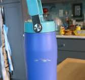 Does this water bottle keep water cold all day?